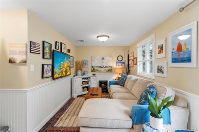 Beautifully renovated Split Level homes in the sought-after - photo 25