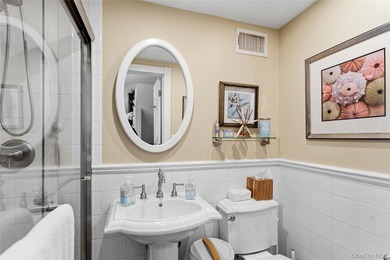 Beautifully renovated Split Level homes in the sought-after - photo 28