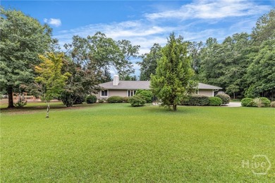 Welcome home to this beautifully remodeled 3-bedroom, 2-bath - photo 2