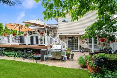 Beautifully renovated Split Level homes in the sought-after - photo 35