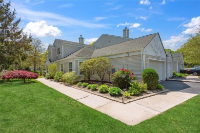 Lake Condo Sale Pending in Manorville, New York