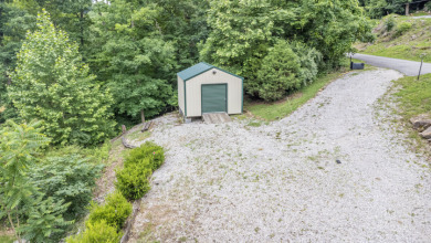 Sleeps 12! 2 Docks, Private String, Boat Storage, LakeFront/View - photo 29
