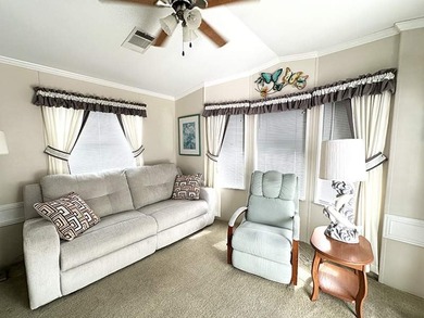 This charming 490 square feet Park Model home in Bonita Terra - photo 2