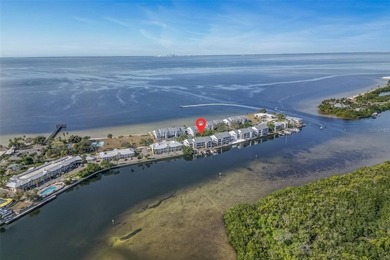 Fabulous Waterfront Community of Little Harbor. This 2 bedroom 2 - photo 3