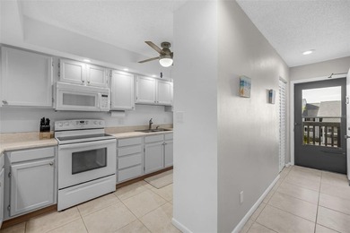 Fabulous Waterfront Community of Little Harbor. This 2 bedroom 2 - photo 7