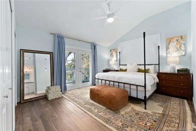 Stunning, Fully Updated 2-Story Home in the Prestigious Yacht & - photo 16