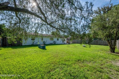 Welcome home to this charming, move-in-ready 3-bedroom, 2-bath - photo 19