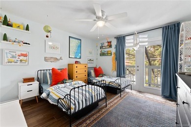 Stunning, Fully Updated 2-Story Home in the Prestigious Yacht & - photo 24