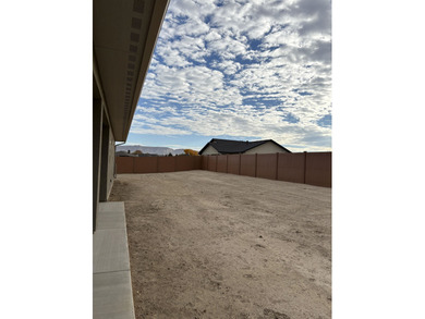 This *RUBY Model* with all *NO STEPS* access and spacious back