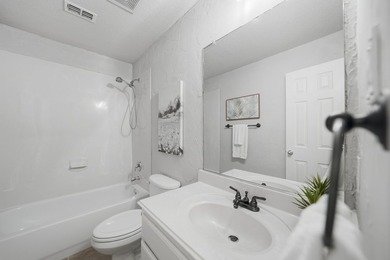 Welcome to this exceptional 4-bed, 3.5-bath home in the highly - photo 27