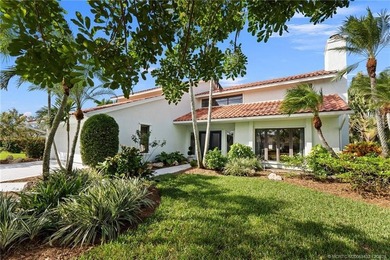 Stunning, Fully Updated 2-Story Home in the Prestigious Yacht & - photo 29