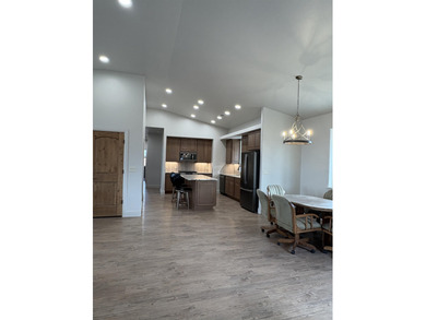 This *RUBY Model* with all *NO STEPS* access and spacious back