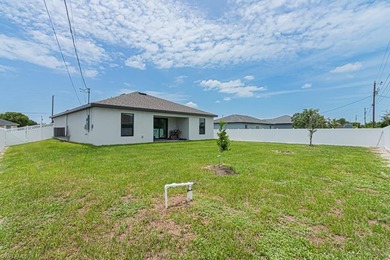 Nearly new three-bedroom, two-bath home located in Northwest - photo 33
