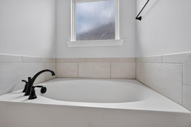 $7,000 FLEX CASH with full-price offer! Welcome to 75 Apollo - photo 39