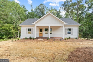 Lake Home For Sale in Milledgeville, Georgia