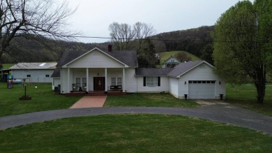 (private lake, pond, creek) Home For Sale in Albany Kentucky