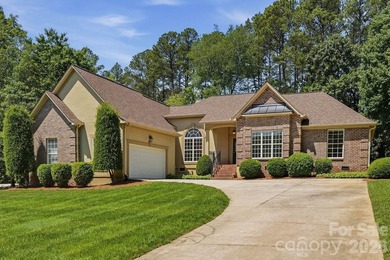 Beautifully Updated Ranch Home / 1.7 Private Acres (double lots) - photo 11
