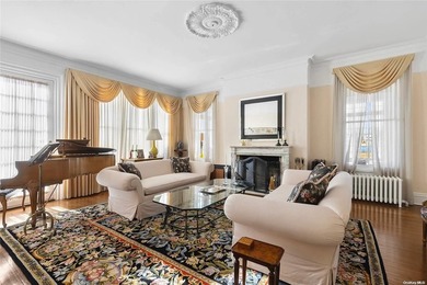 Elegance Meets Modern Comfort in This Waterfront Compound Estate - photo 14