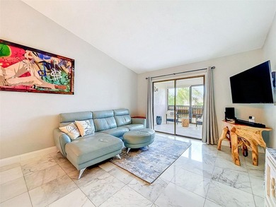 Nestled directly on the Dunedin Causeway, this stunning - photo 16
