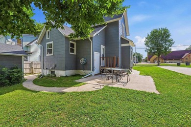 New Price! Charming, Updated, and Move-In Ready This 3-bedroom - photo 17