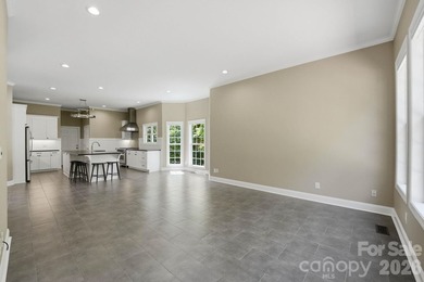Beautifully Updated Ranch Home / 1.7 Private Acres (double lots) - photo 18