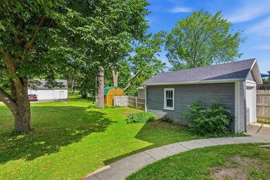New Price! Charming, Updated, and Move-In Ready This 3-bedroom - photo 18