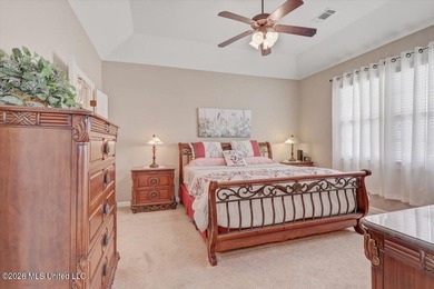 Welcome to this beautifully designed 2-bedroom, 2-bathroom - photo 20