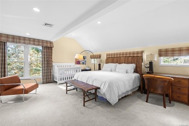 Elegance Meets Modern Comfort in This Waterfront Compound Estate - photo 29