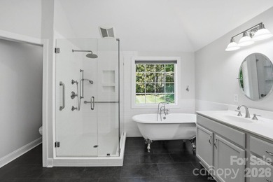 Beautifully Updated Ranch Home / 1.7 Private Acres (double lots) - photo 30
