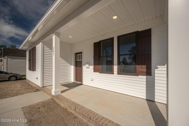 Perquimans River Home For Sale in Hertford North Carolina