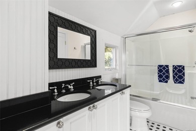 Elegance Meets Modern Comfort in This Waterfront Compound Estate - photo 32