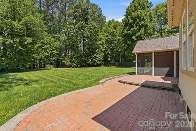 Beautifully Updated Ranch Home / 1.7 Private Acres (double lots) - photo 45