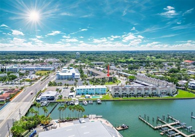 Nestled directly on the Dunedin Causeway, this stunning - photo 49