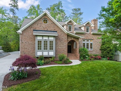 Exquisite Hope Valley residence gracefully set on a beautifully - photo 1