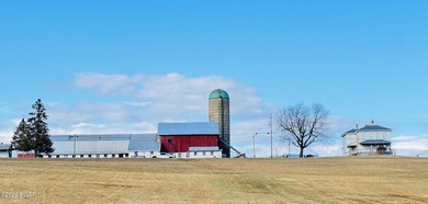 A true 180-acre Wayne County farm with productive hayfields - photo 3