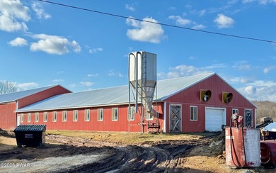 A true 180-acre Wayne County farm with productive hayfields - photo 6