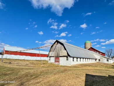 A true 180-acre Wayne County farm with productive hayfields - photo 7