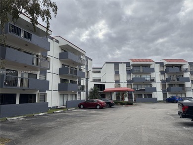 Kendale Lakes Area Condo For Sale in Miami Florida