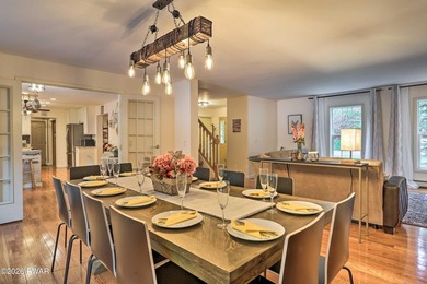 Exquisite TURN-KEY home in The Hideout, a four-season - photo 10