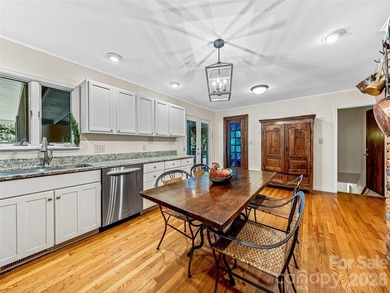 Tucked away at the end of a quiet dead-end road, 5 Hillcrest - photo 15
