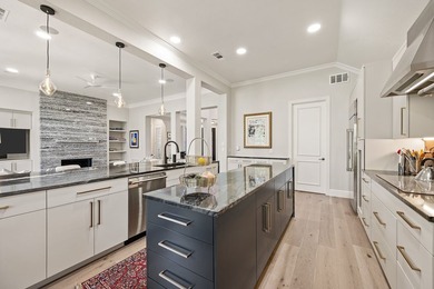 This beautifully renovated two-story home offers 4 bedrooms, 3.5 - photo 15