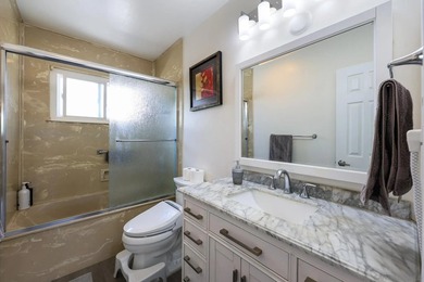 Welcome to Point Loma living in this beautifully updated - photo 18