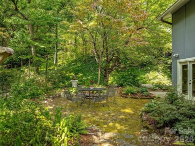 Tucked away at the end of a quiet dead-end road, 5 Hillcrest - photo 21
