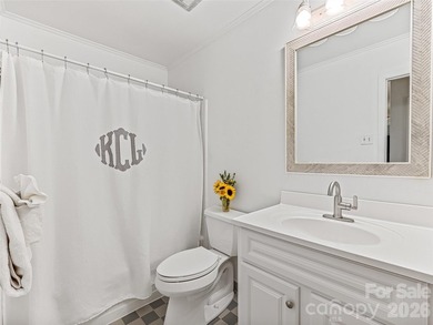 Tucked away at the end of a quiet dead-end road, 5 Hillcrest - photo 23