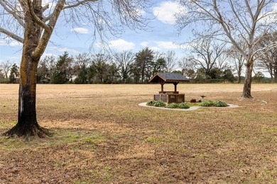 This gorgeous 68-acre estate offers the perfect blend of luxury - photo 23