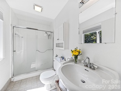 Tucked away at the end of a quiet dead-end road, 5 Hillcrest - photo 25