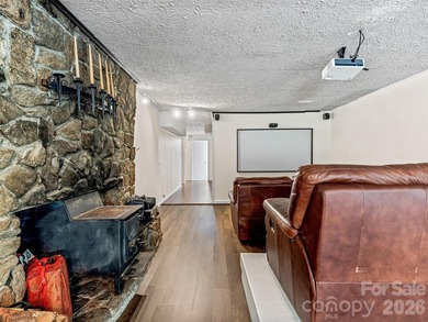 Tucked away at the end of a quiet dead-end road, 5 Hillcrest - photo 26
