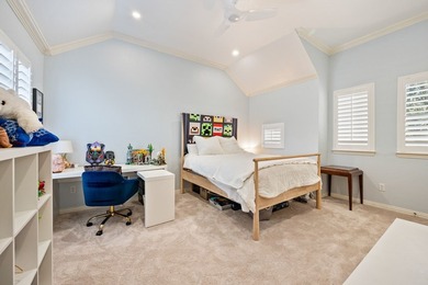 This beautifully renovated two-story home offers 4 bedrooms, 3.5 - photo 27