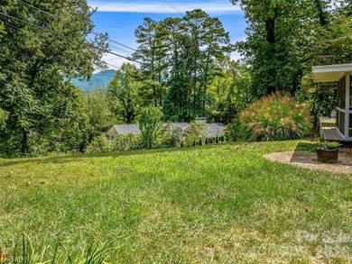 Tucked away at the end of a quiet dead-end road, 5 Hillcrest - photo 34