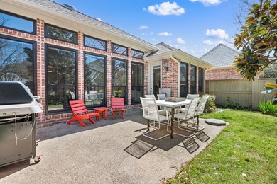 This beautifully renovated two-story home offers 4 bedrooms, 3.5 - photo 36
